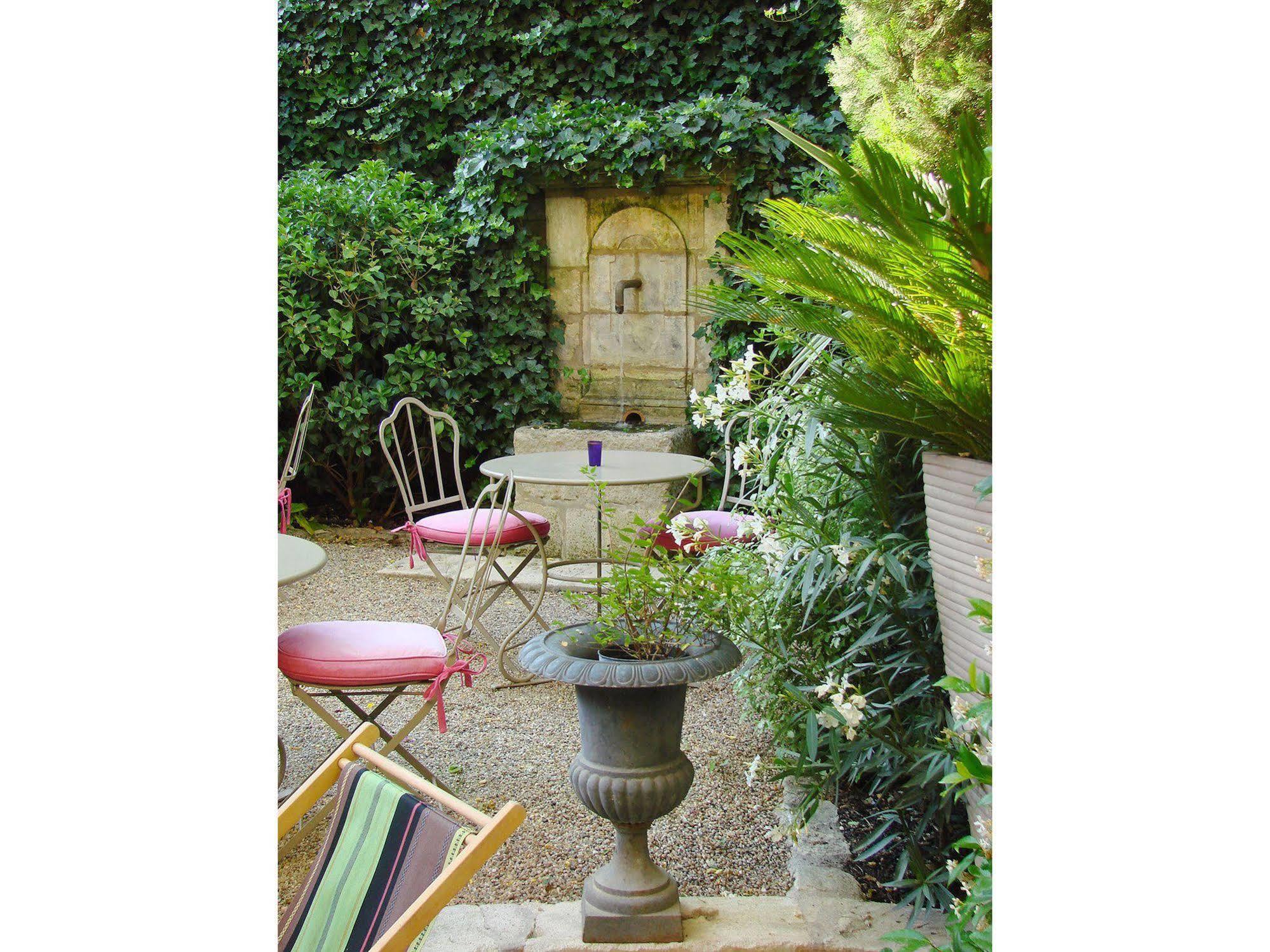 La Maison Du Village Saint-Remy-de-Provence Exterior photo